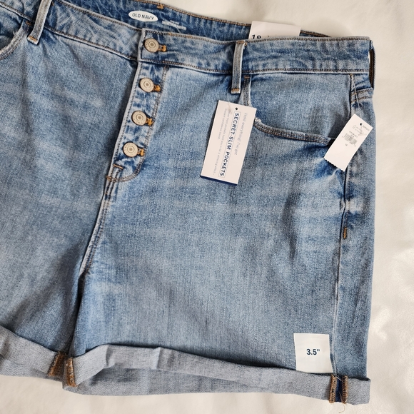 Old Navy Denim Shorts High Rise Blue Secret Slim Pockets Size 18 NWT - Picture 7 of 10